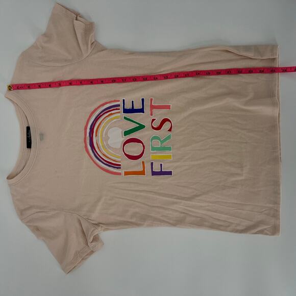 Feeling Proud Love First Graphic Short Sleeve T Size Small - Picture 6 of 6